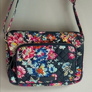 Vera Bradley RIFD Little Hipster Crossbody Bag in Pretty Posies